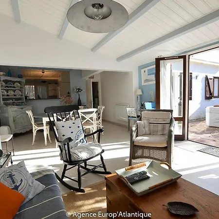 Plain-pied 3 Chambres, Patio Sud, Animaux Ok, Parking, Wifi - La Palmyre - Fr-1-705-49 * Les Mathes